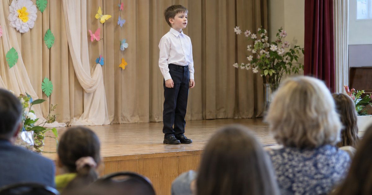 Стихи для детей 6-7 лет: классика к утреннику и в школу